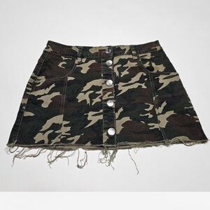 Almost Famous Vintage Y2K fatigue Jean Skirt with Raw Hem, Juniors’ Size 11